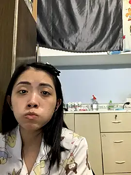 Minee1202 online show from 11-14-25, 01:31