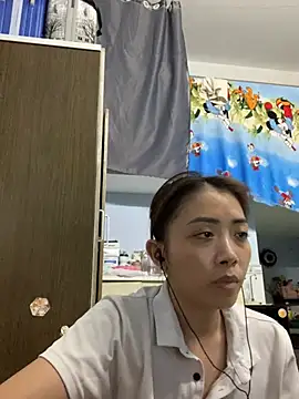 Snapshot of Minee1202 chatting on 03-28-26, 06:36 Minee1202 online show from 03-28-26, 06:36