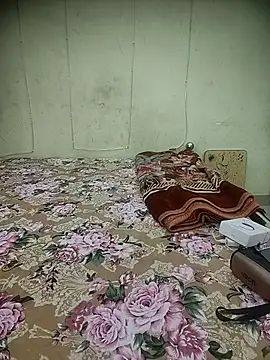 Snaya-baby online show from 11-18-25, 01:03