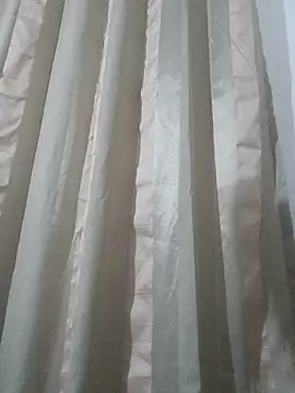 Snapshot of vouserseudono chatting on 05-19-26, 02:18 vouserseudono online show from 05-19-26, 02:18