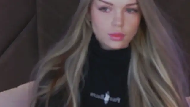 MarilynNova online show from 03-30-26, 04:25