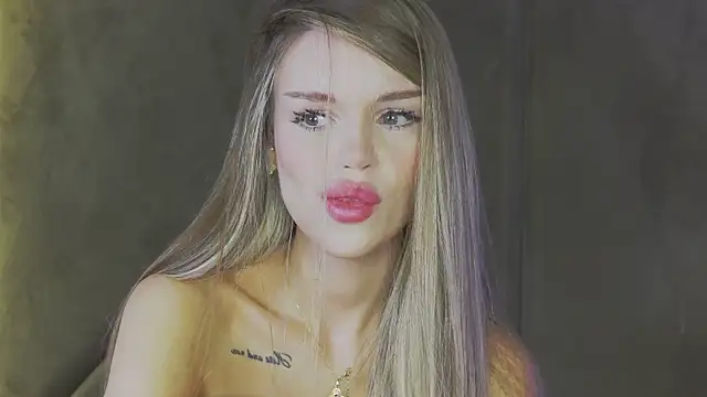 MarilynNova online show from 07-17-26, 05:26