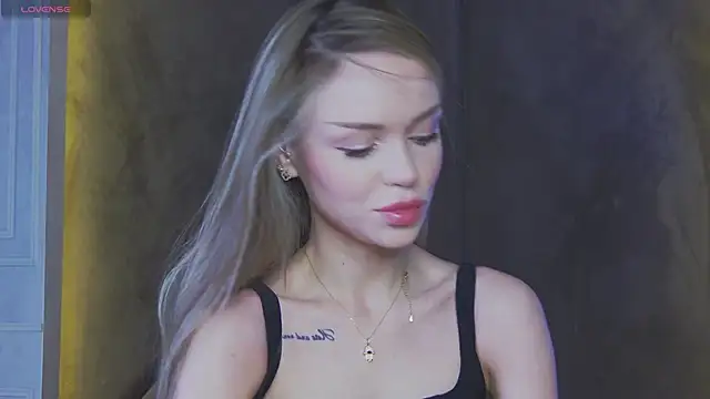 MarilynNova online show from 06-05-26, 05:34