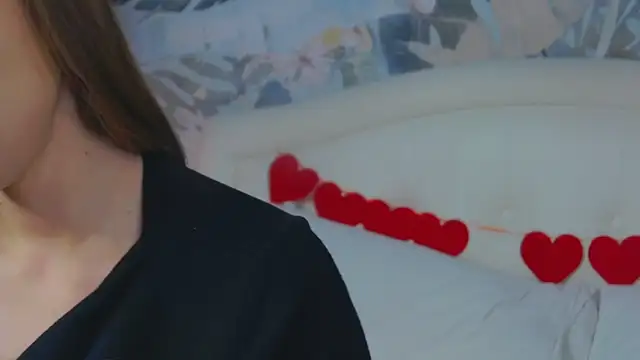 MarilynNova online show from 02-17-26, 06:00