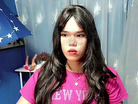 Snapshot of Anggeh_Slut chatting on 09-27-25, 01:12 Anggeh Slut online show from 09-27-25, 01:12