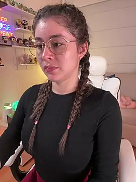 Sharon 07 online show from 12-19-25, 12:25