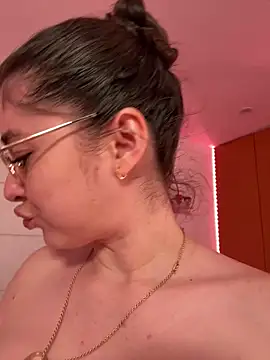 Sharon 07 online show from 02-20-26, 06:19