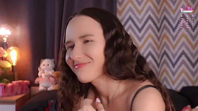 MaudAle online show from 11-29-25, 01:06