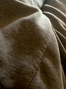 MuzzyFacing online show from 11-26-25, 10:26