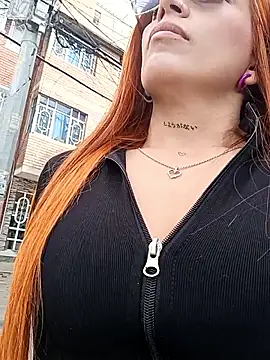 Alis xxx online show from 09-15-25, 07:47