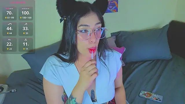 Emmamorelli  online show from 11-11-25, 06:19