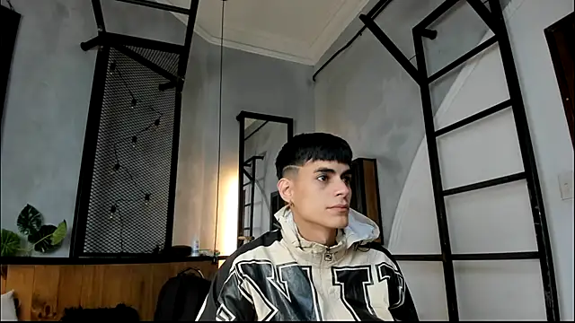 Dani mc1 online show from 09-30-25, 11:27