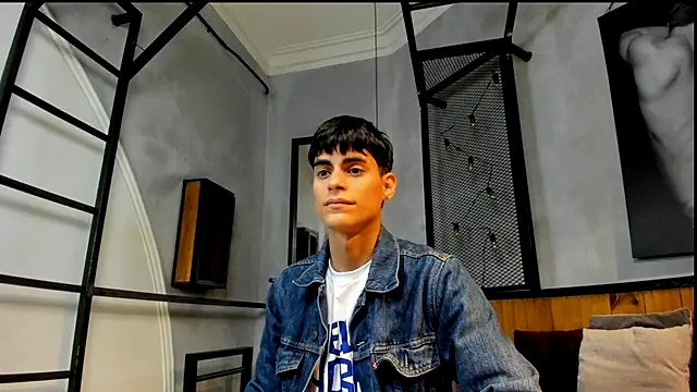 Dani mc1 online show from 11-30-25, 11:55