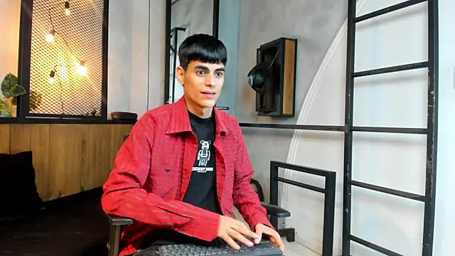 Dani mc1 online show from 10-20-25, 11:33