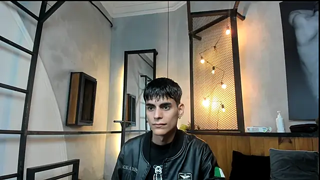 Dani mc1 online show from 11-21-25, 11:31