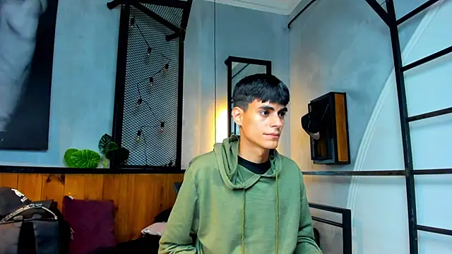 Dani mc1 online show from 10-14-25, 11:33