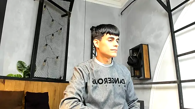 Dani mc1 online show from 10-23-25, 11:31