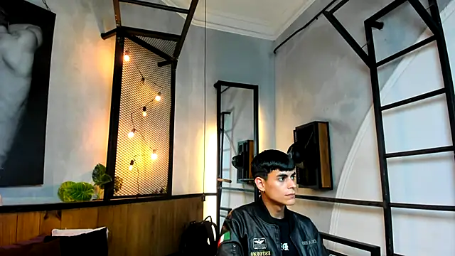 Dani mc1 online show from 10-17-25, 11:45