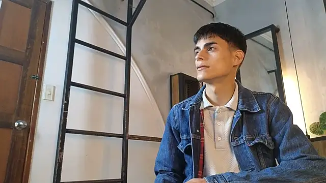 Dani mc1 online show from 12-16-25, 11:25