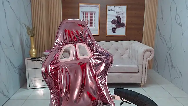 allyssa bellini s online show from 10-19-25, 01:03