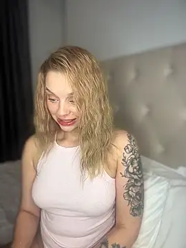 LilyFlamee online show from 11-12-25, 12:31