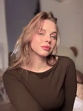 Snapshot of LilyFlamee chatting on 10-09-25, 03:56 LilyFlamee online show from 10-09-25, 03:56