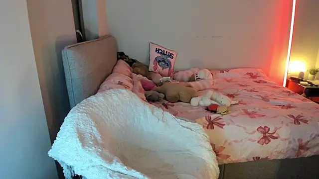 jjulietterose online show from 04-02-26, 04:41