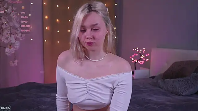 AccaCroyle online show from 12-19-25, 10:12