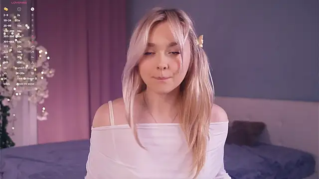 AccaCroyle online show from 03-20-26, 06:09