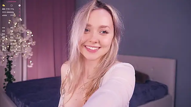 AccaCroyle online show from 03-17-26, 06:33