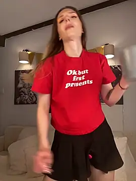 LINA ALL EYES ON YOU online show from 11-28-25, 06:41