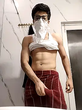 Snapshot of mrmasseur06 chatting on 03-24-26, 06:41 mrmasseur06 online show from 03-24-26, 06:41