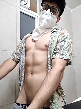 Snapshot of mrmasseur06 chatting on 05-21-26, 06:49 mrmasseur06 online show from 05-21-26, 06:49