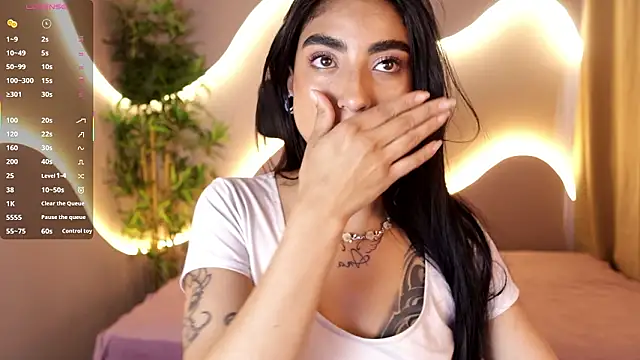 Emma and Issac online show from 03-21-26, 09:08