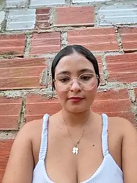 Lily-o online show from 11-05-25, 09:29