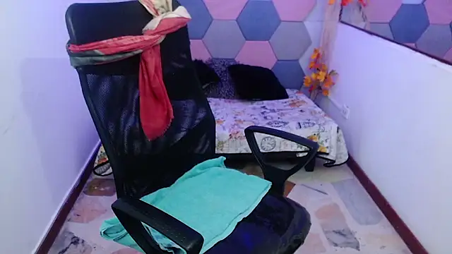 AmandaPeet online show from 09-12-25, 07:57