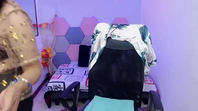 AmandaPeet online show from 10-08-25, 08:31