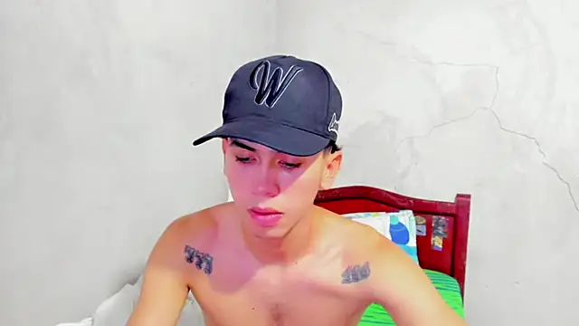 Snapshot of Damien_444 chatting on 09-30-25, 12:22 Damien 444 online show from 09-30-25, 12:22