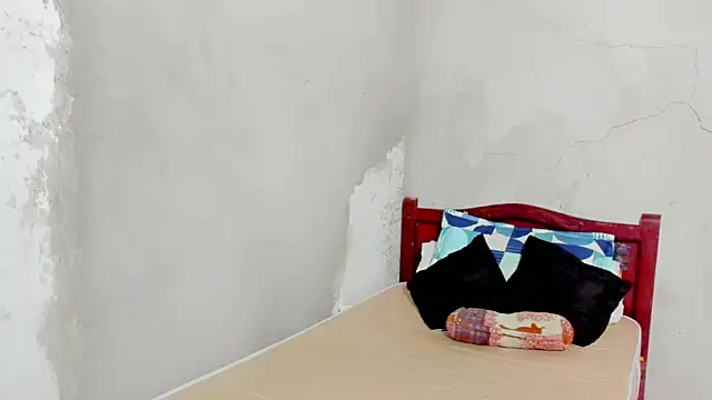 Snapshot of Damien_444 chatting on 09-26-25, 04:58 Damien 444 online show from 09-26-25, 04:58