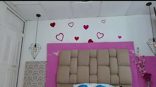 Damary Leon online show from 05-14-26, 06:49