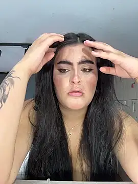 Snapshot of VioletaMaddox chatting on 02-14-26, 07:52 VioletaMaddox online show from 02-14-26, 07:52