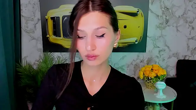 Mollyinyourmind online show from 05-04-26, 04:05