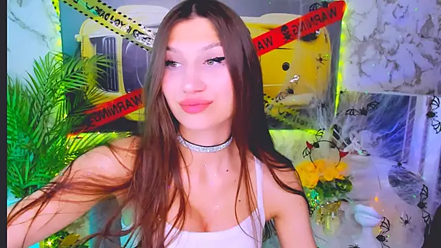 Mollyinyourmind online show from 10-28-25, 09:14