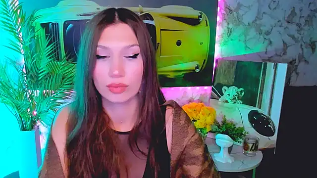 Mollyinyourmind online show from 10-04-25, 08:21