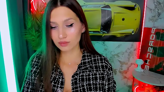 Snapshot of Mollyinyourmind chatting on 02-18-26, 09:22 Mollyinyourmind online show from 02-18-26, 09:22