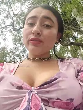 Snapshot of AMATISTA__16 chatting on 09-13-25, 04:51 AMATISTA 16 online show from 09-13-25, 04:51
