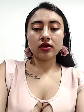 Snapshot of AMATISTA__16 chatting on 09-23-25, 12:23 AMATISTA 16 online show from 09-23-25, 12:23