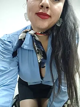 Snapshot of AMATISTA__16 chatting on 10-17-25, 12:29 AMATISTA 16 online show from 10-17-25, 12:29