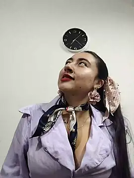 Snapshot of AMATISTA__16 chatting on 10-16-25, 12:24 AMATISTA 16 online show from 10-16-25, 12:24