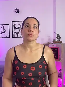 leiablack online show from 02-05-26, 12:01